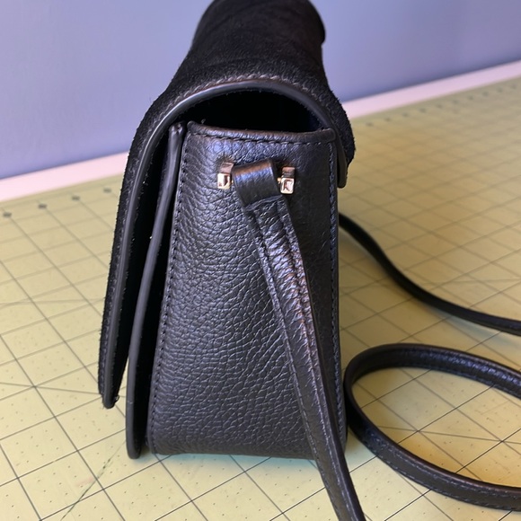 Kate Spade Handbag. Suede and leather. - Picture 3 of 6